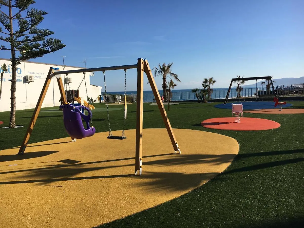 Il Mare A 100 M Da Casa Con Ampio Giardino Apartment Torregrotta