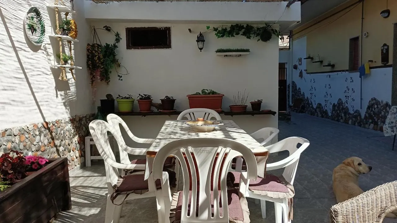 Il Mare A 100 M Da Casa Con Ampio Giardino Apartment Torregrotta 0*,