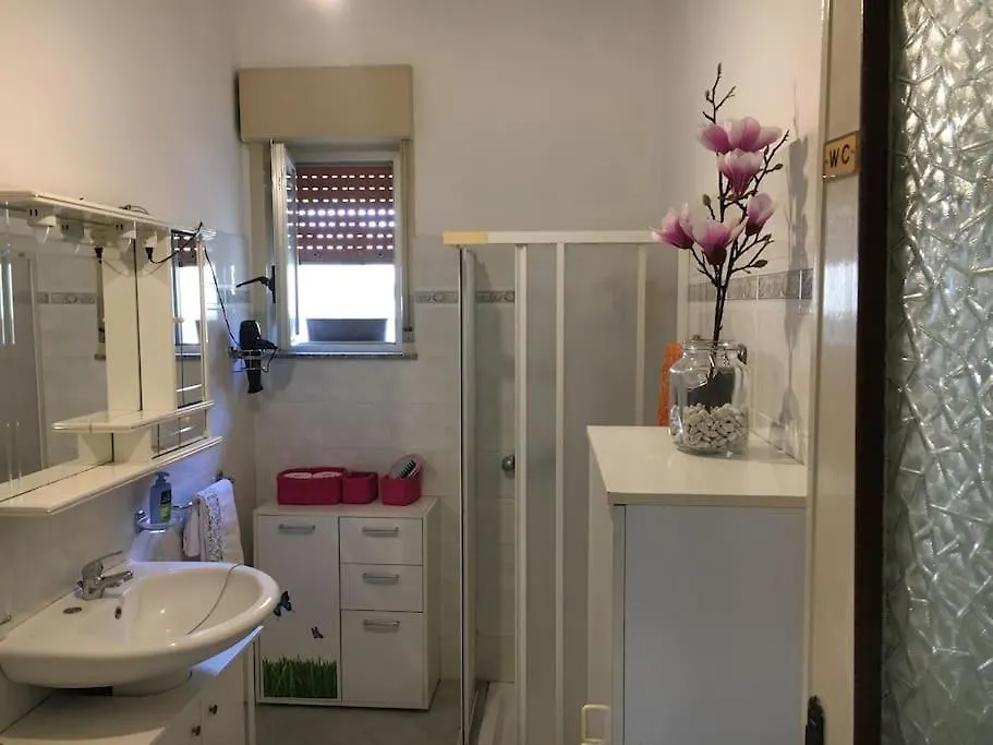 Il Mare A 100 M Da Casa Con Ampio Giardino Apartment Torregrotta